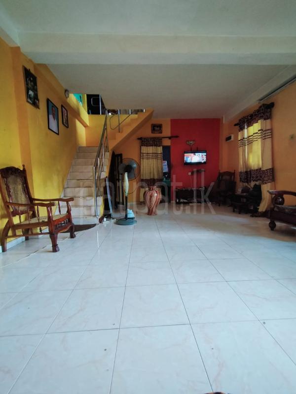 House for Rent in Kollupitiya (Colombo 03)