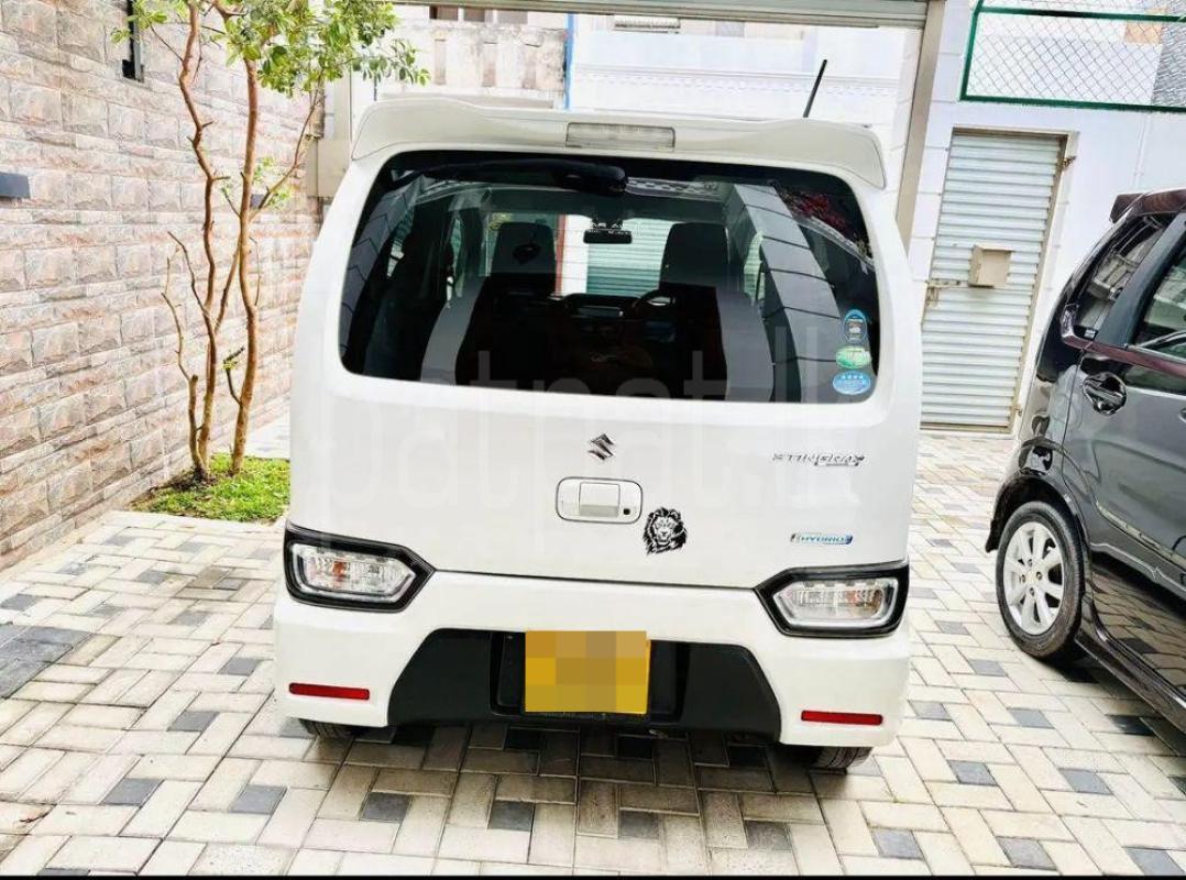 Advertisement image 4