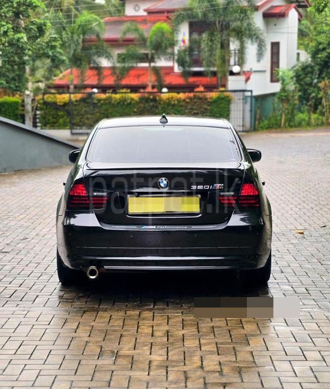 BMW 320I 2010 - Used Car sale in Sri Lanka - patpat.lk