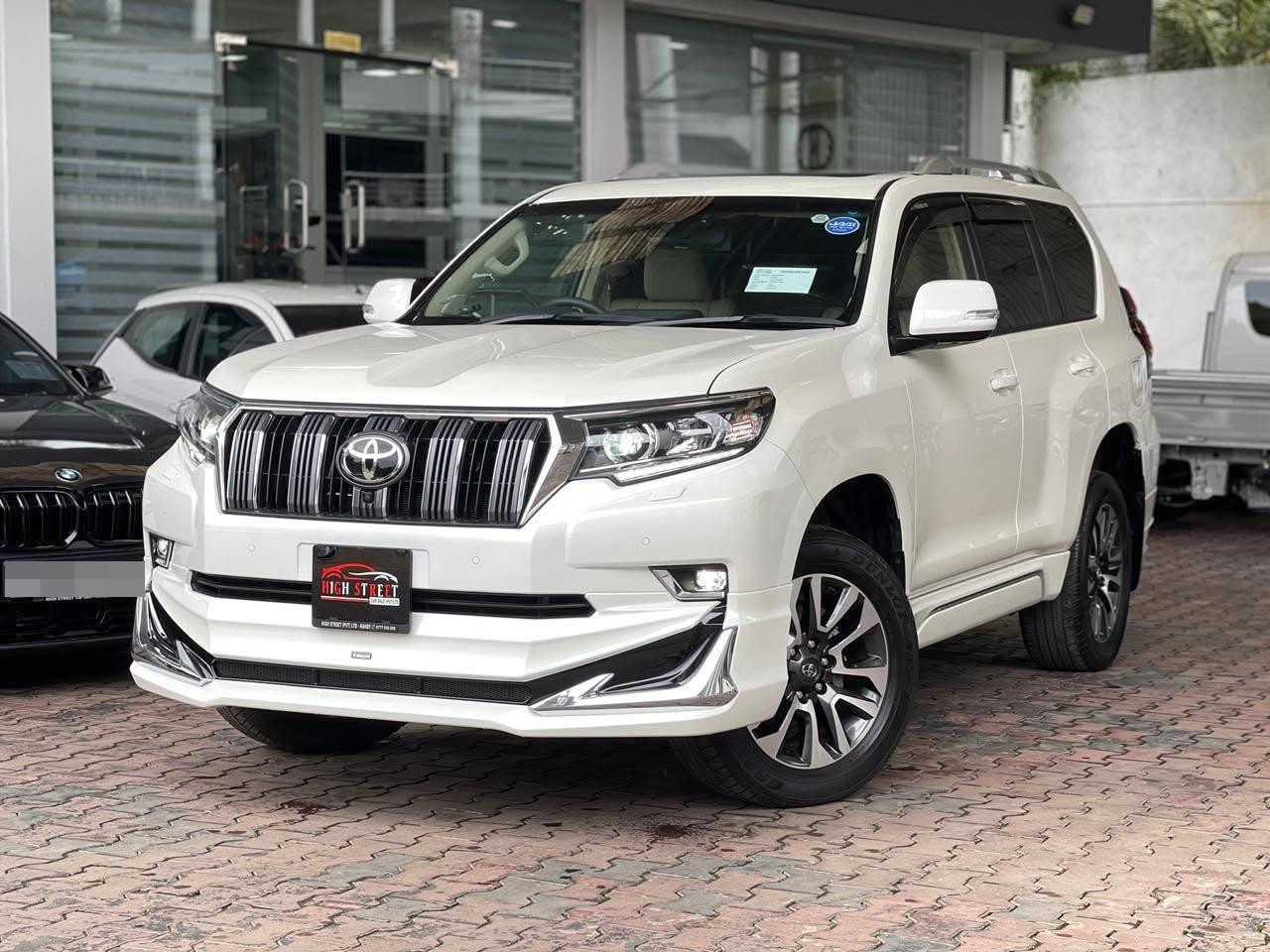 Advertisement image 2