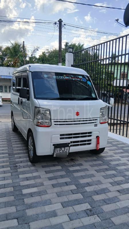 Advertisement image 6