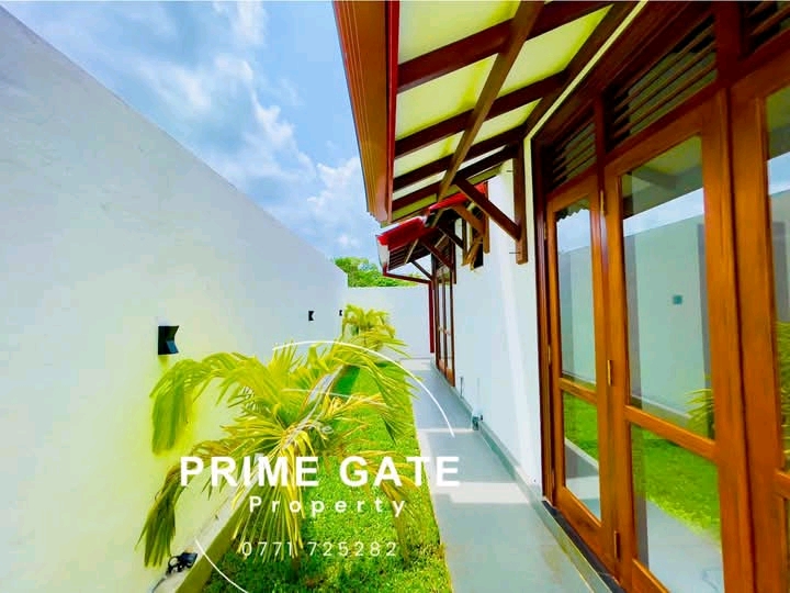 House for Sale in Kahathuduwa