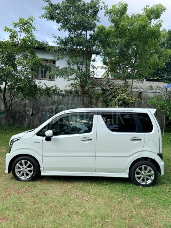 Advertisement image 3