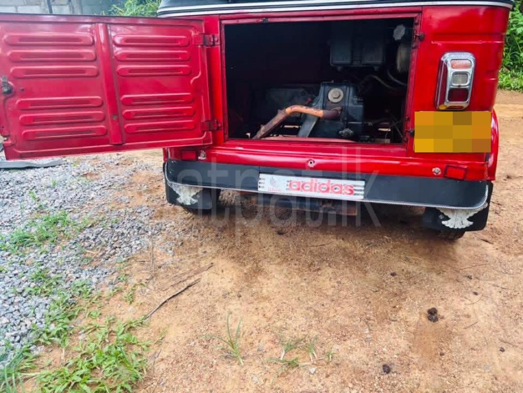 Bajaj Three Wheel 2007 - பயன்படுத்தப்பட்டது முச்சக்கர வண்டி sale in Sri Lanka - patpat.lk
