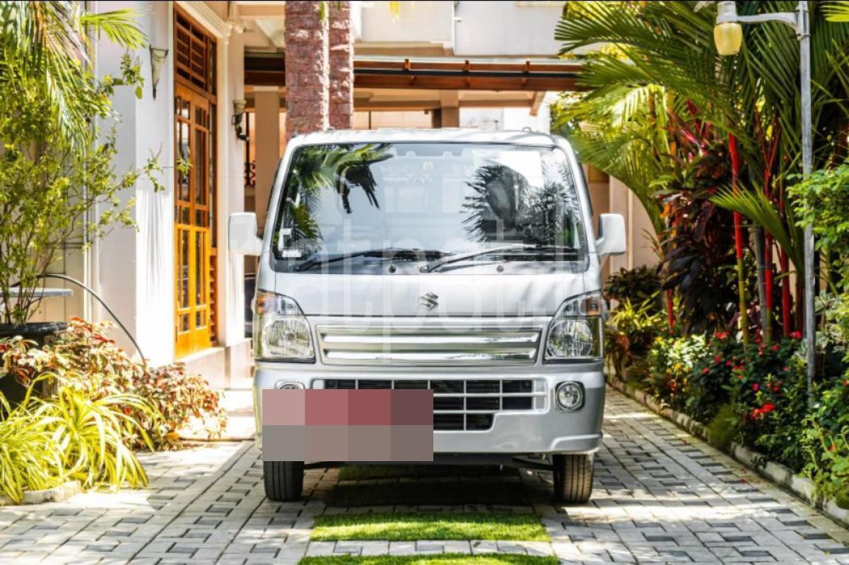 Advertisement image 1