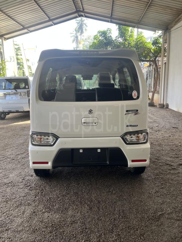 Advertisement image 6