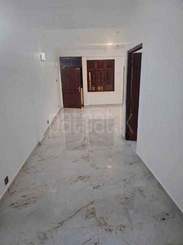 Luxury Apartment for Sale in Kollupitiya (Colombo 03)