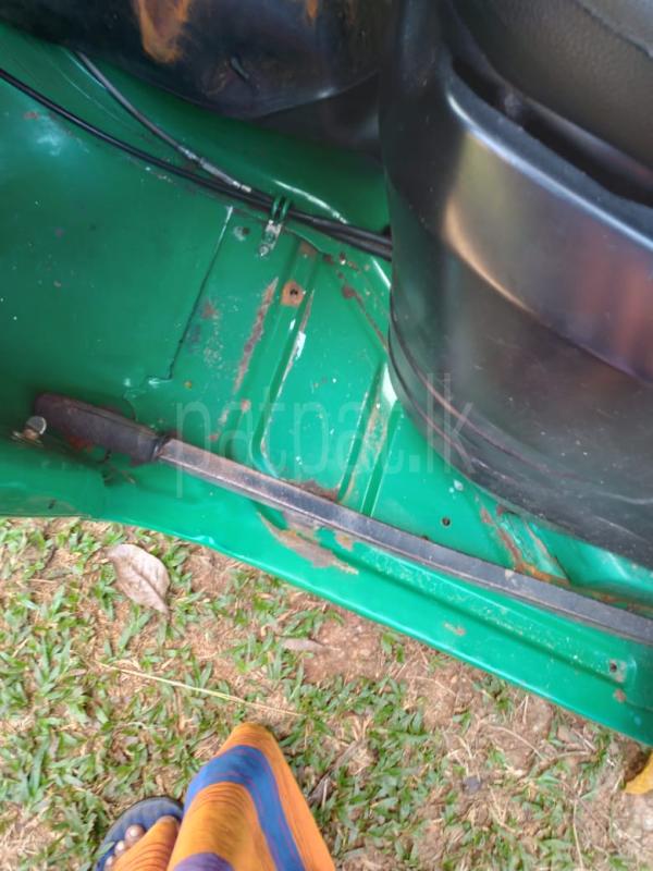 Advertisement image 6