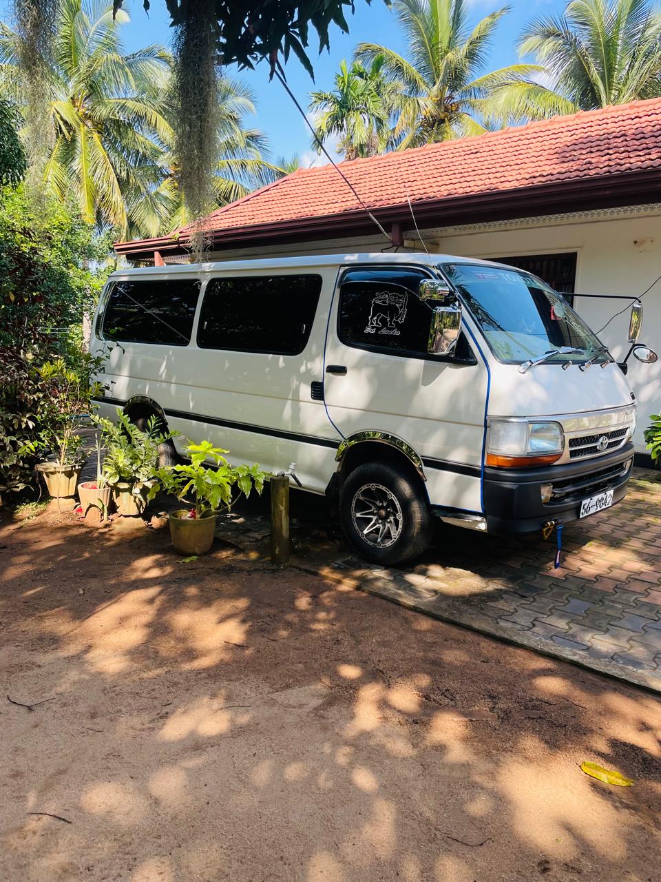 Toyota Hiace 1991 - Used Van sale in Sri Lanka - patpat.lk