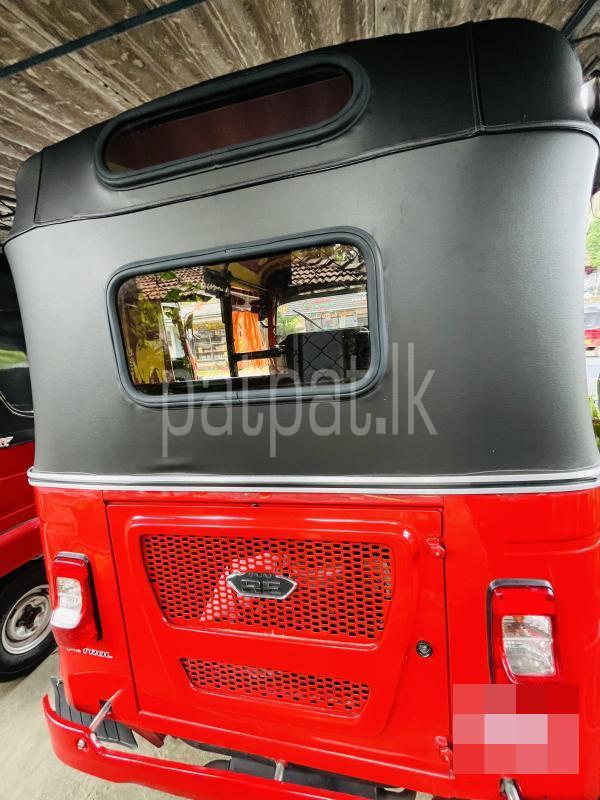 Bajaj 4 stroke 2025 - பயன்படுத்தப்பட்டது முச்சக்கர வண்டி sale in Sri Lanka - patpat.lk