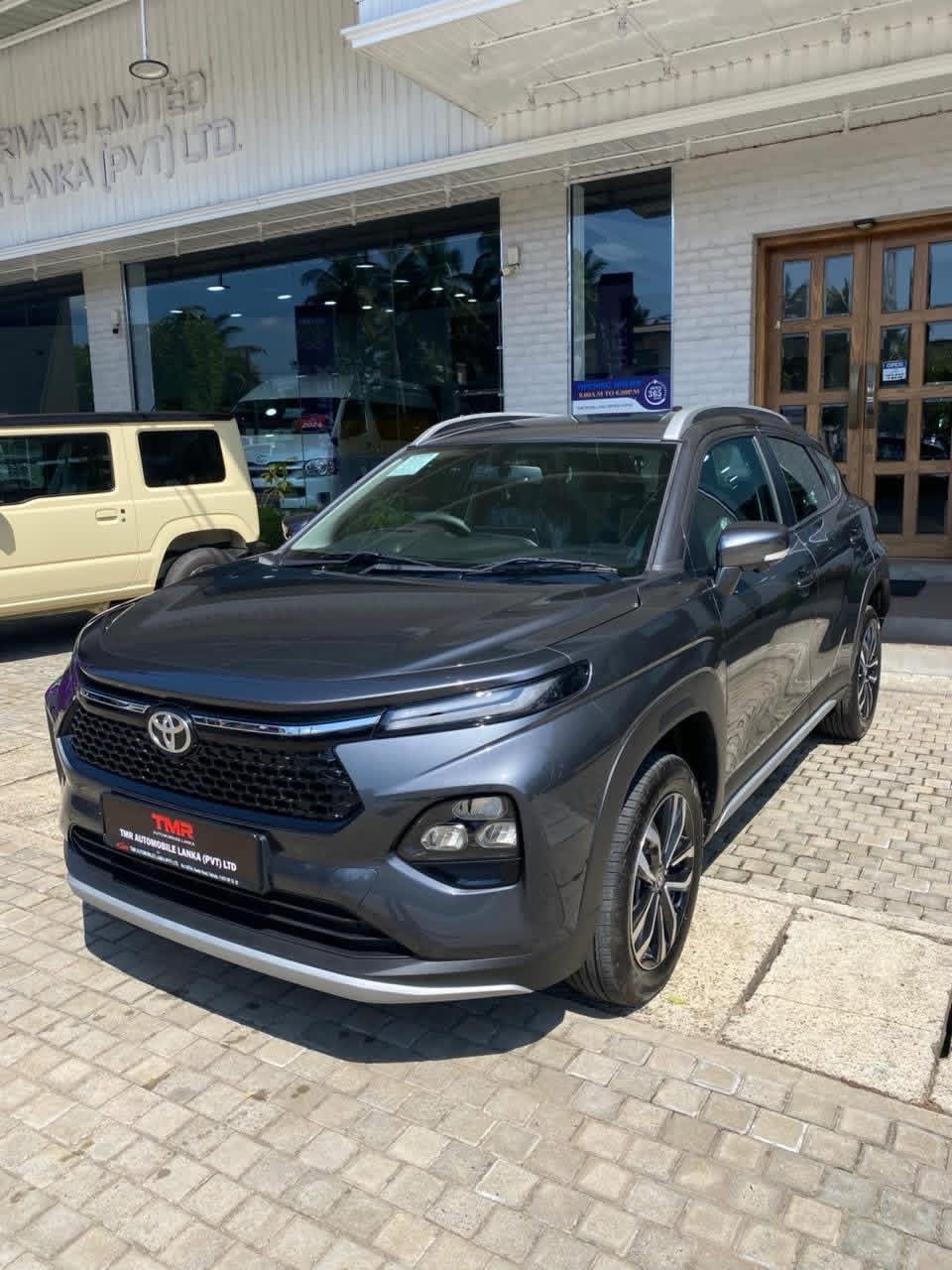 Advertisement image 2