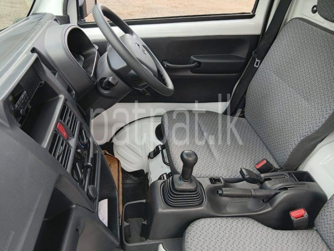 Advertisement image 6