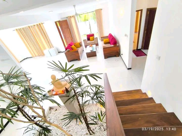 House for Sale in Athurugiriya
