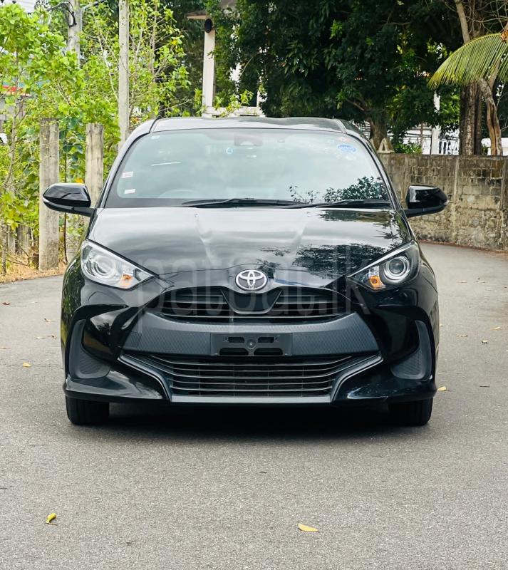Toyota Yaris 2023 - சான்றளிக்கப்பட்டது கார் sale in Sri Lanka - patpat.lk