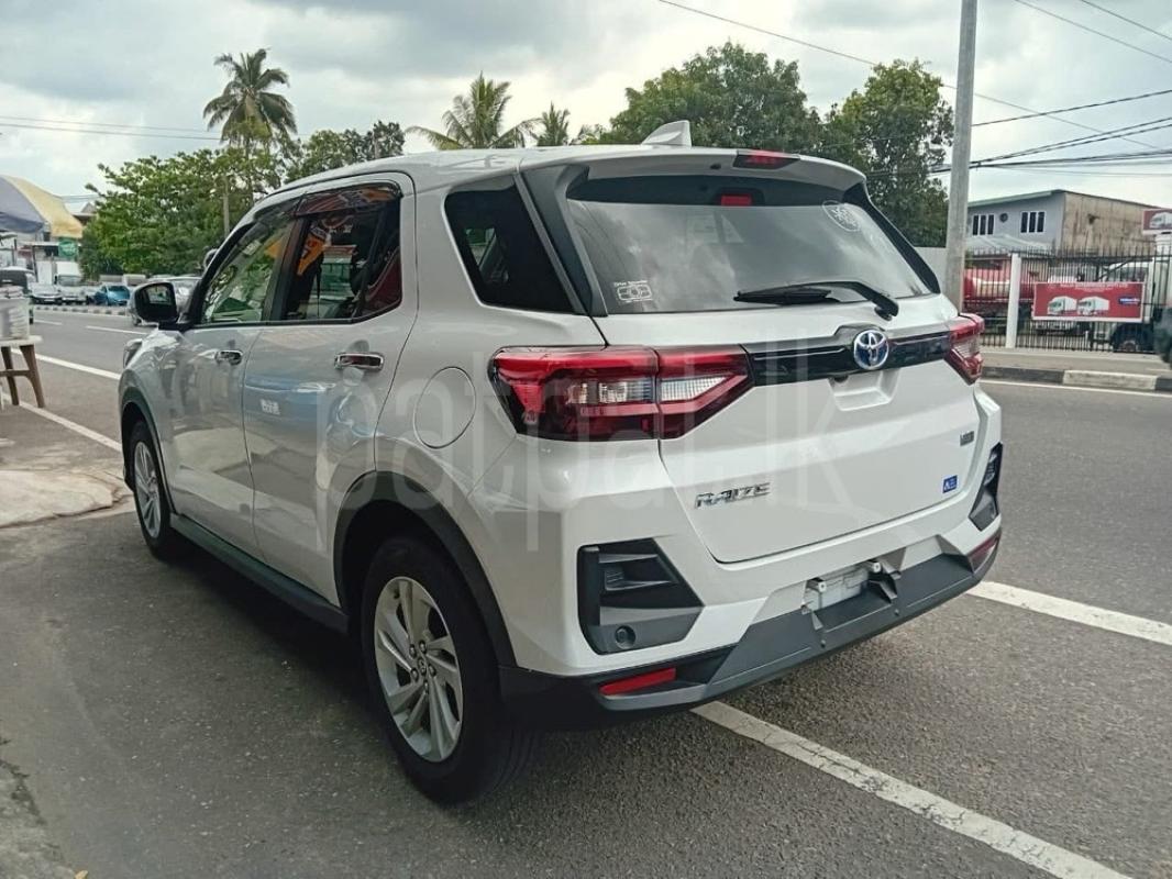 Advertisement image 4