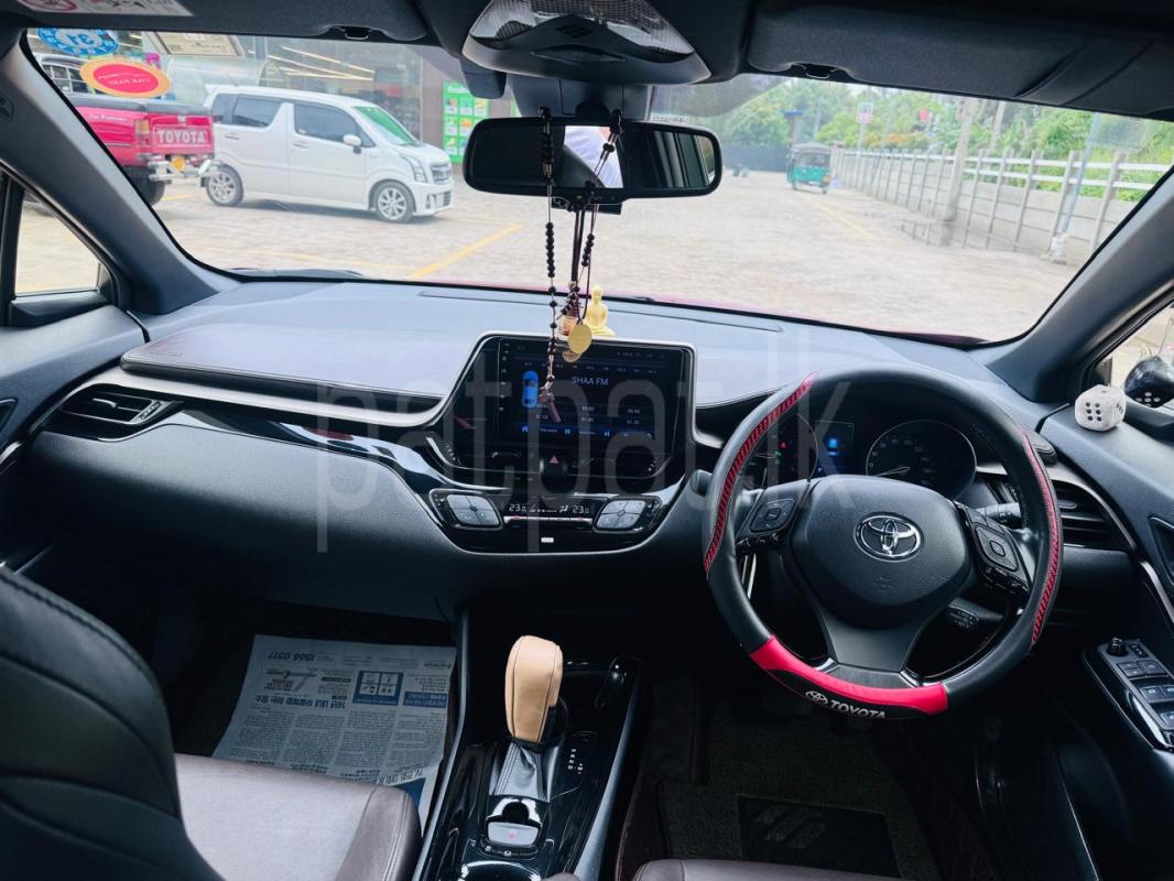 Toyota CHR 2018 - பயன்படுத்தப்பட்டது SUV sale in Sri Lanka - patpat.lk