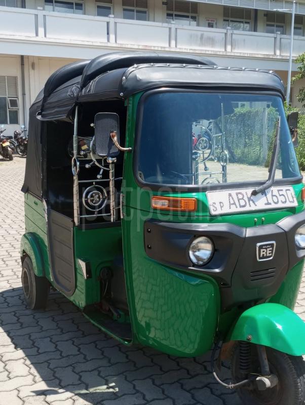 Bajaj Three Wheel 2016 - භාවිතා කරන ලද ත්‍රිරෝද රථය sale in Sri Lanka - patpat.lk