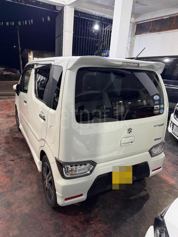 Advertisement image 4