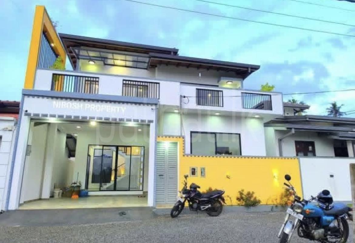 House for Sale in Athurugiriya ads-image-1