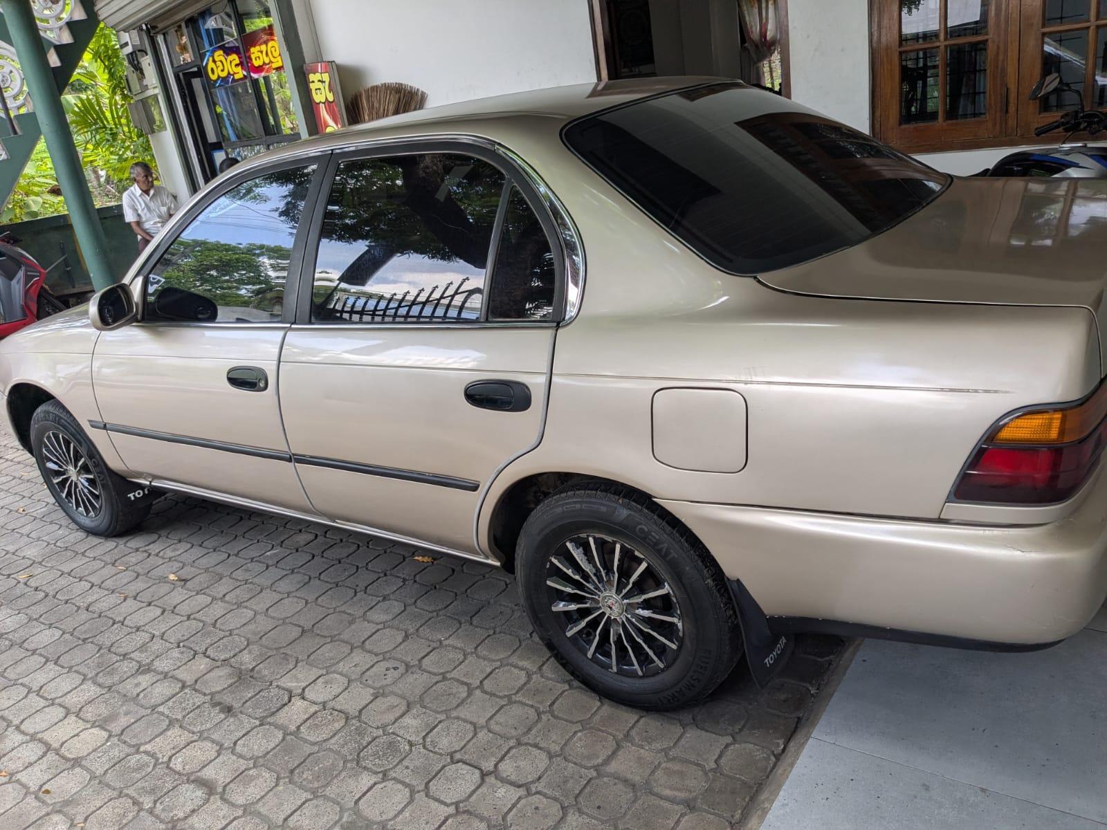 Toyota Corolla 1993 - Used Car sale in Sri Lanka - patpat.lk