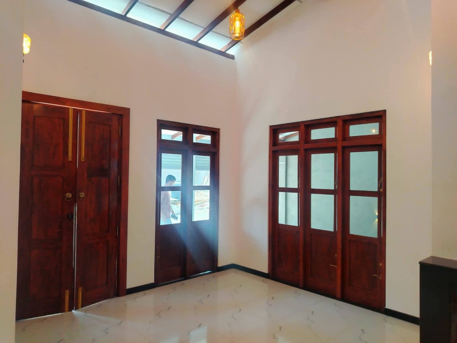 House for Sale in Kiriwattuduwa