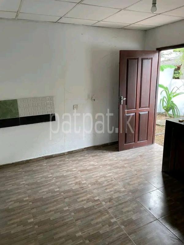 House for Sale in Athurugiriya ads-image-1