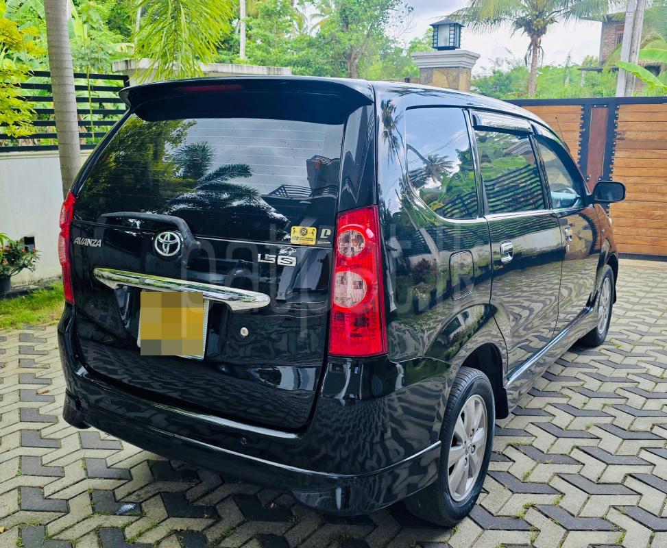 Toyota Avanza 2011 - பயன்படுத்தப்பட்டது கார் sale in Sri Lanka - patpat.lk
