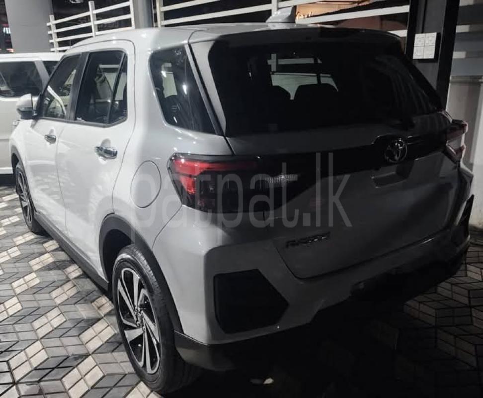 Advertisement image 3