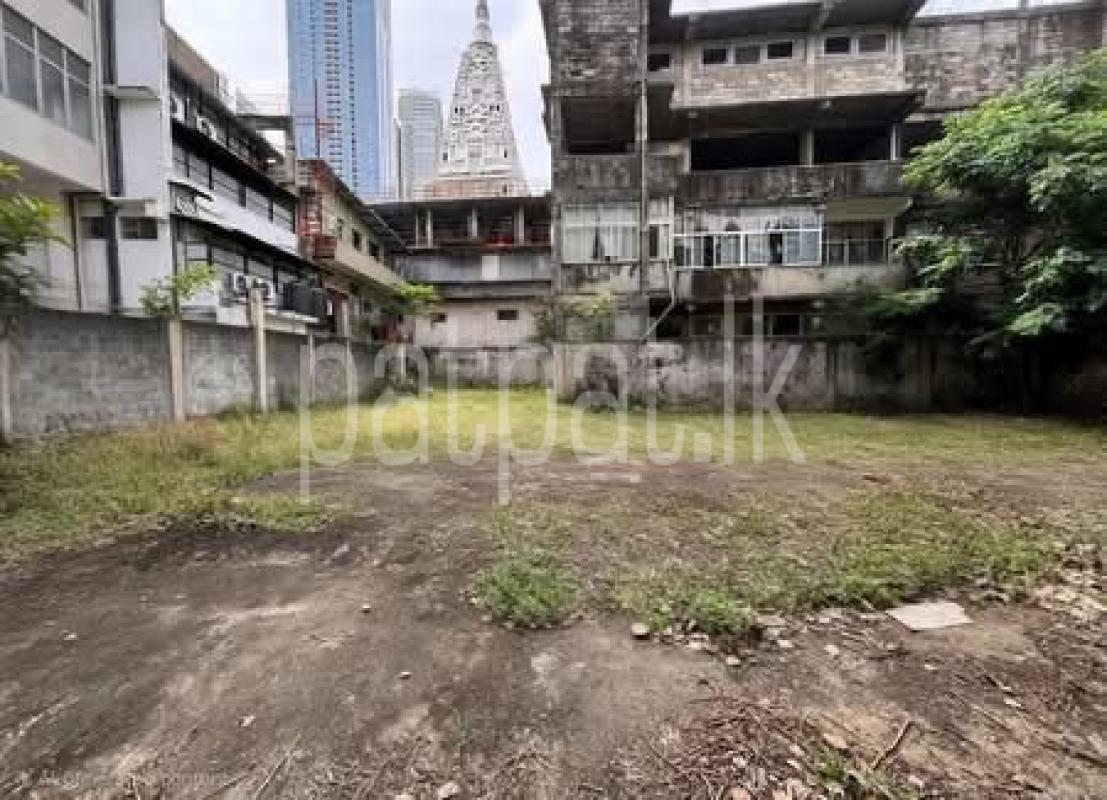 Commercial Land for Sale in Slave Island (Colombo 02) ads-image-1