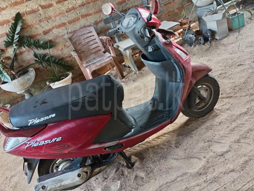 Advertisement image 4