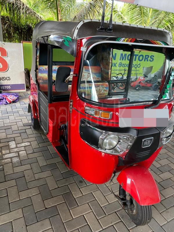 Bajaj 4 stroke 2018 - பயன்படுத்தப்பட்டது முச்சக்கர வண்டி sale in Sri Lanka - patpat.lk