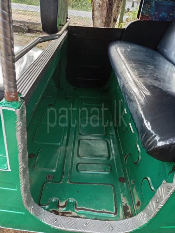 Advertisement image 6