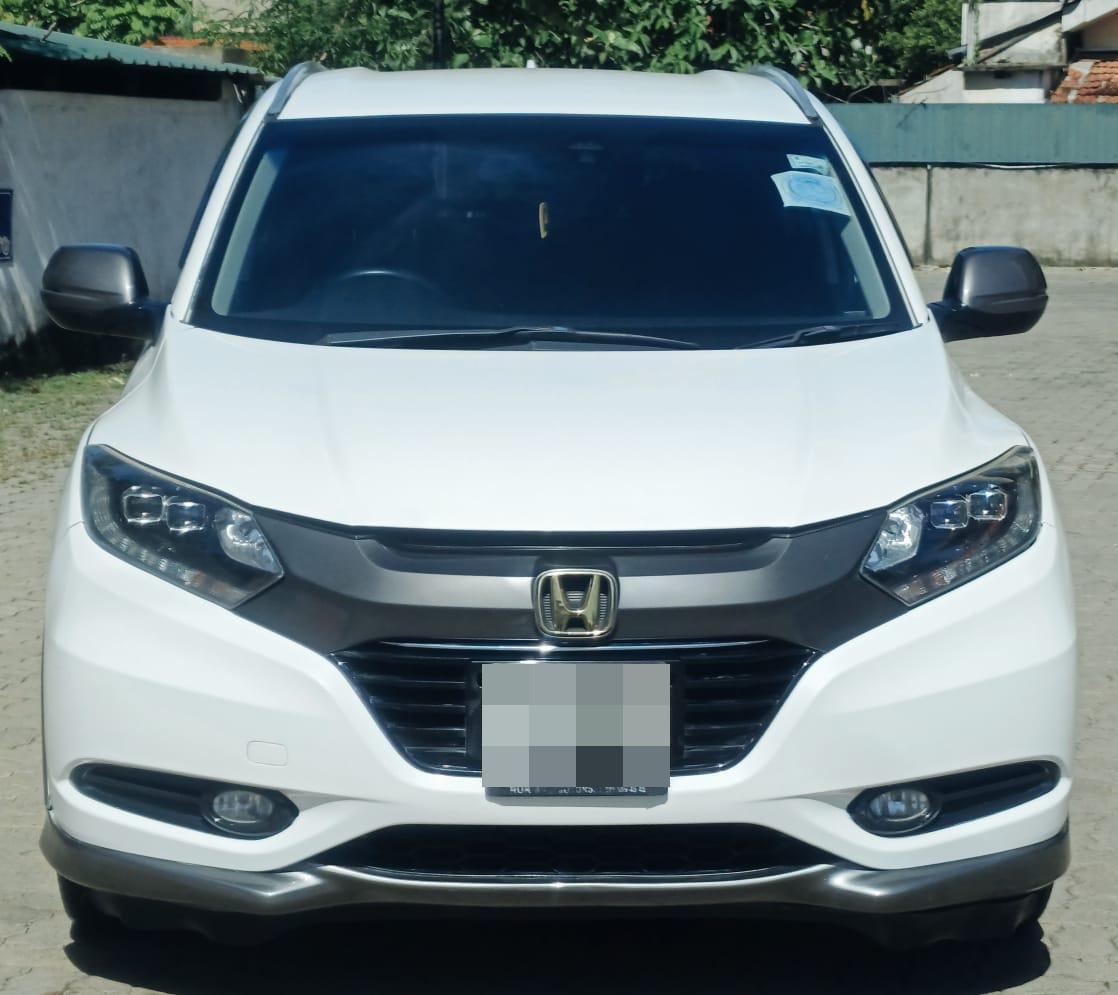 Honda Vezel 2014 - Used SUV sale in Sri Lanka - patpat.lk