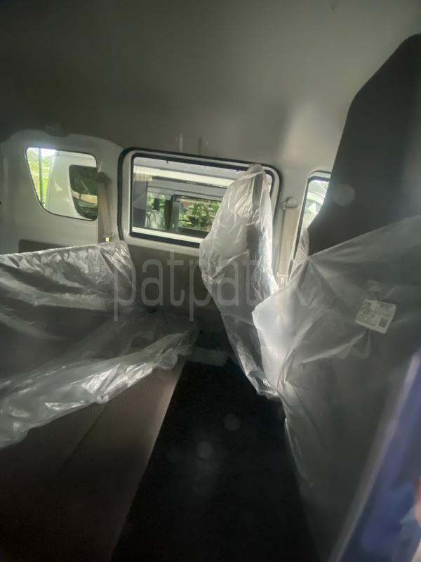 Advertisement image 6