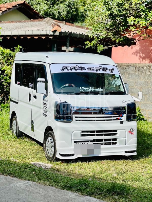 Advertisement image 3