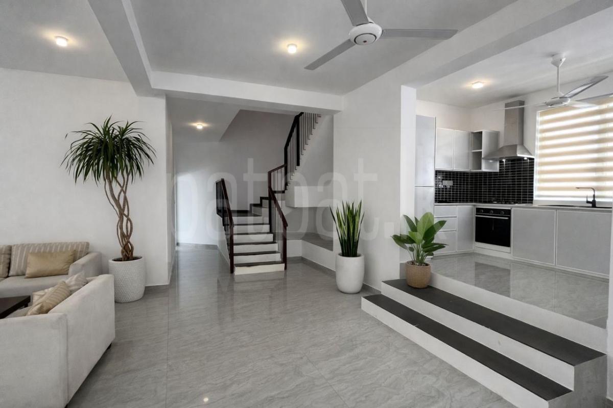 House for Sale in Pelawatta