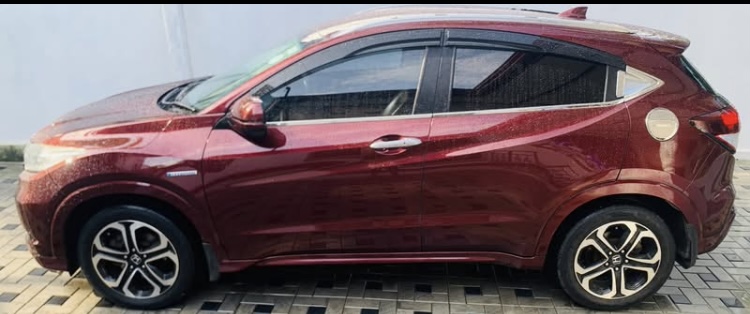 Honda Vezel 2014 - பயன்படுத்தப்பட்டது SUV sale in Sri Lanka - patpat.lk