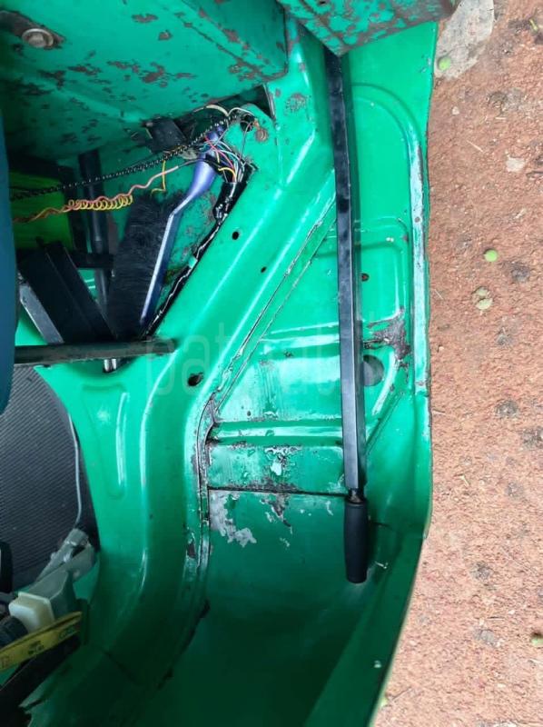 Bajaj Three Wheel 2005 - பயன்படுத்தப்பட்டது முச்சக்கர வண்டி sale in Sri Lanka - patpat.lk