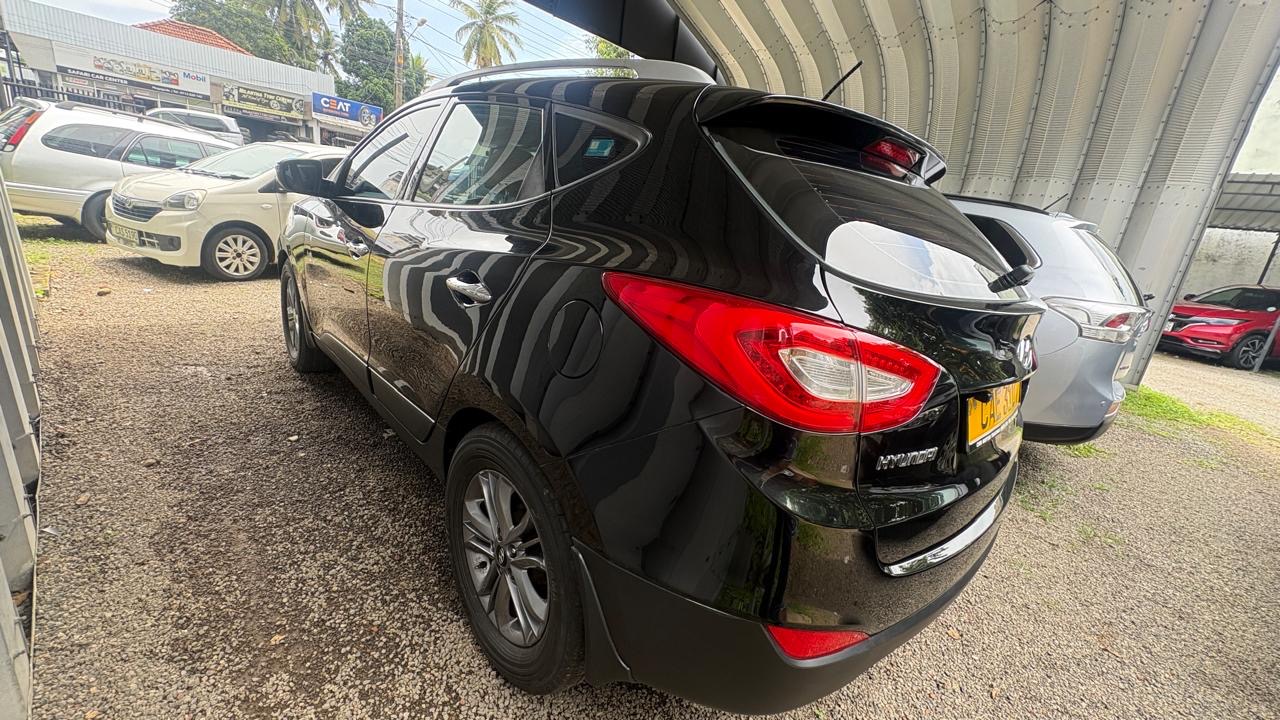 Hyundai Tucsone 2014 - Used SUV sale in Sri Lanka - patpat.lk