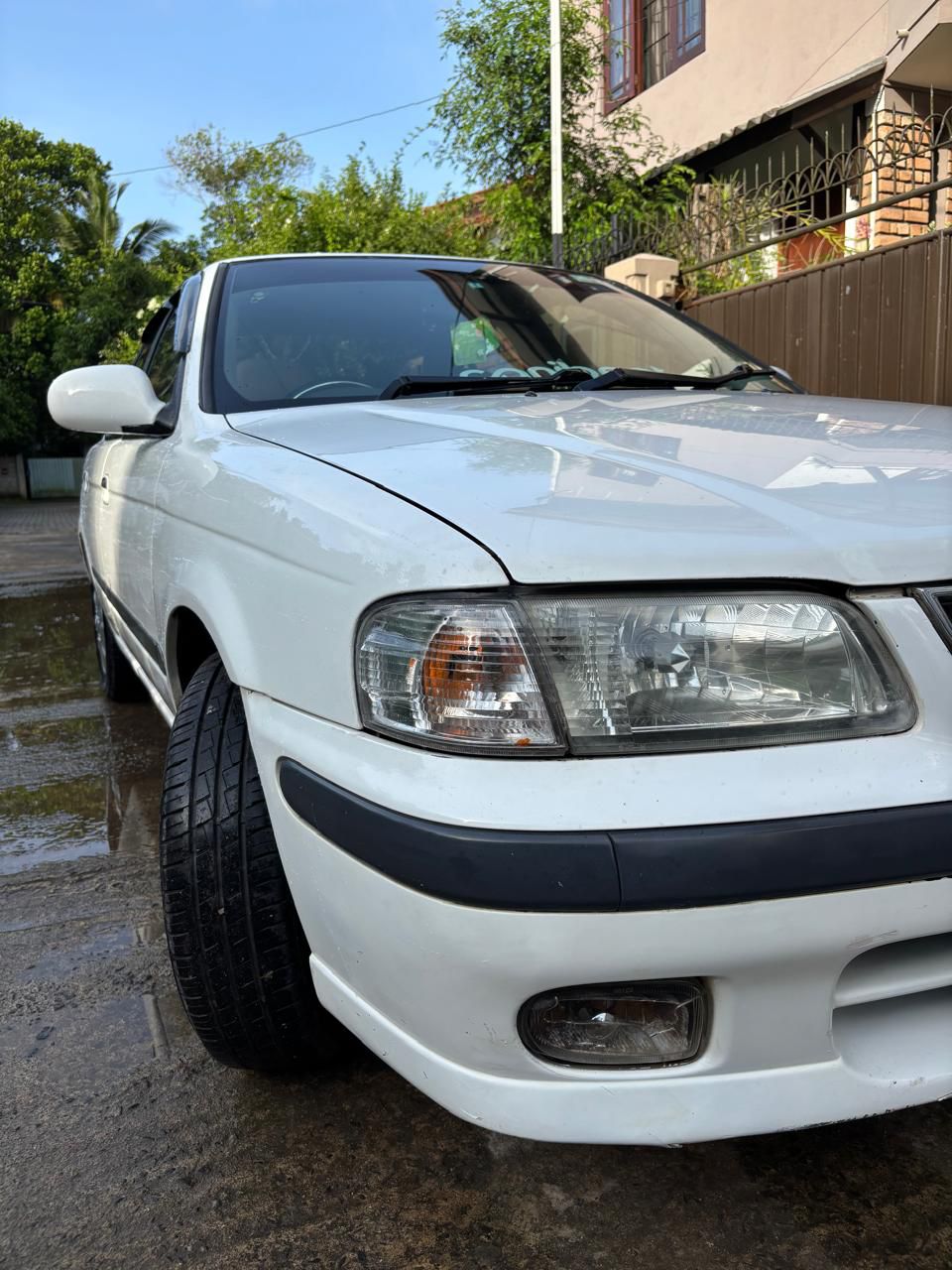 Nissan FB 15 1999 - භාවිතා කරන ලද කාර් sale in Sri Lanka - patpat.lk