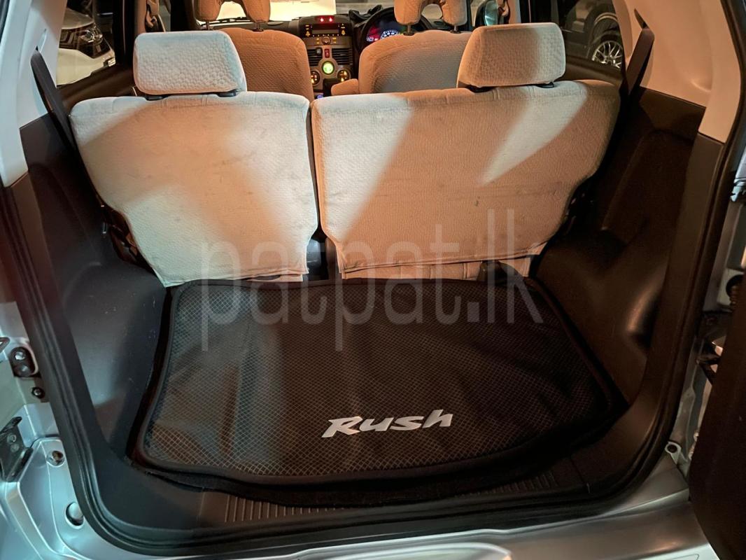 Advertisement image 7