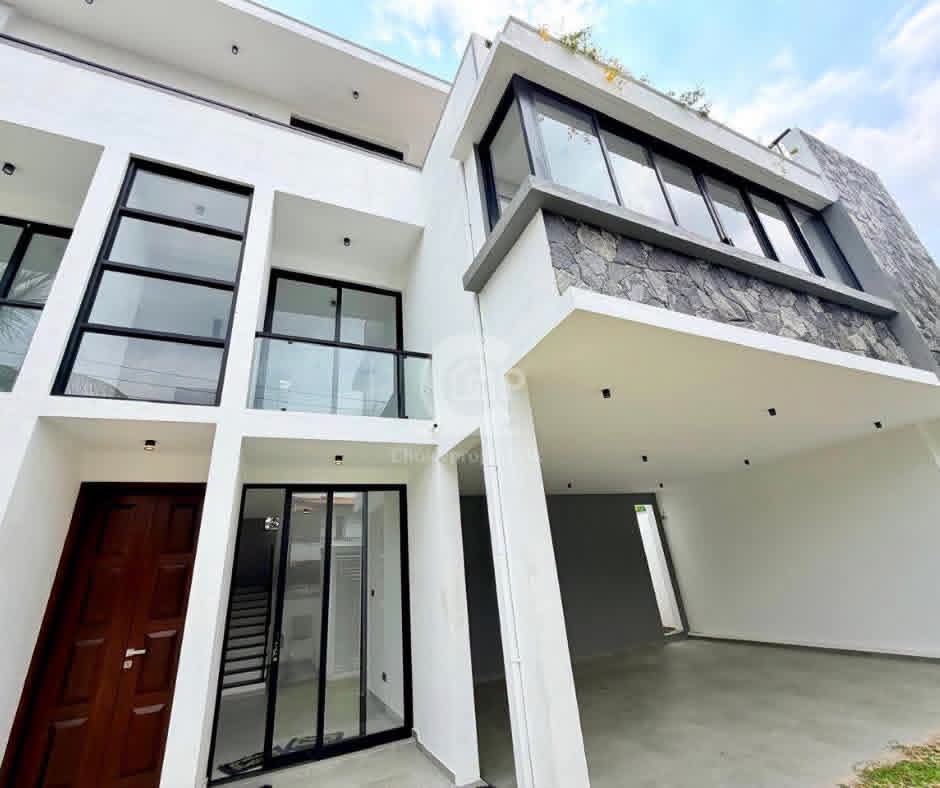 House for Sale in Battaramulla