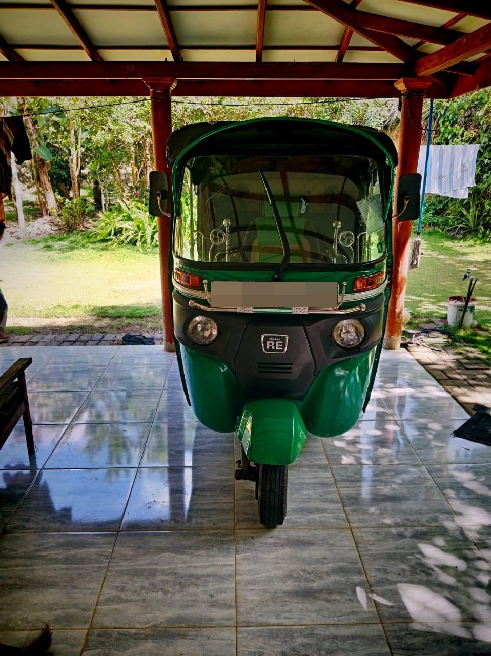 Bajaj Three Wheel 2015 - Used Three wheeler sale in Sri Lanka - patpat.lk