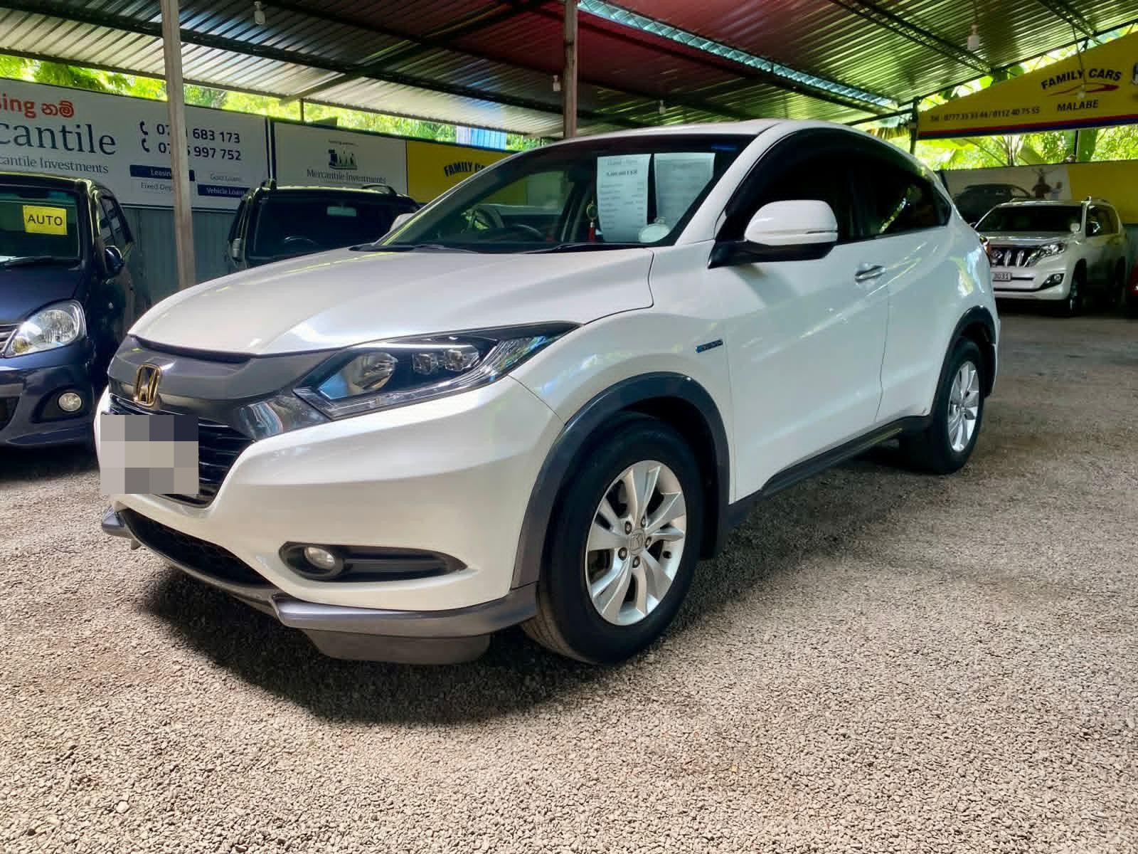 Honda Vezel 2014 - Used SUV sale in Sri Lanka - patpat.lk