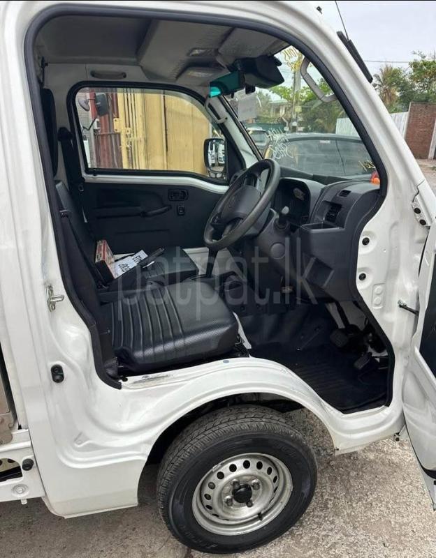 Advertisement image 4