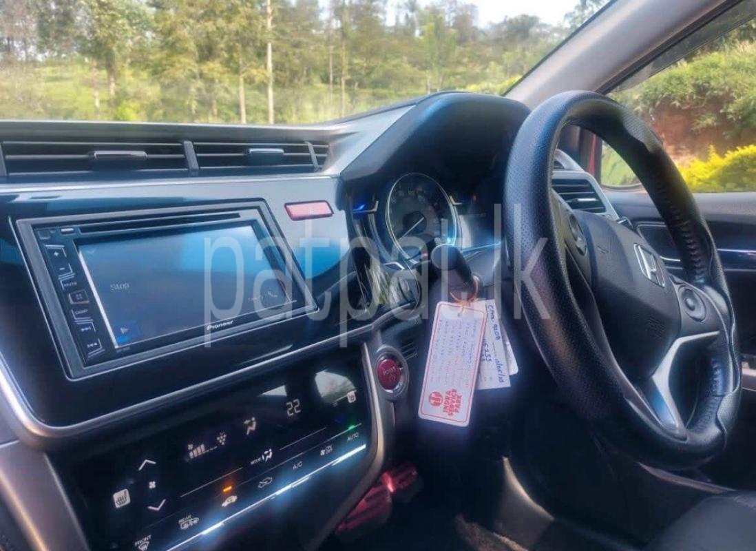 Advertisement image 4