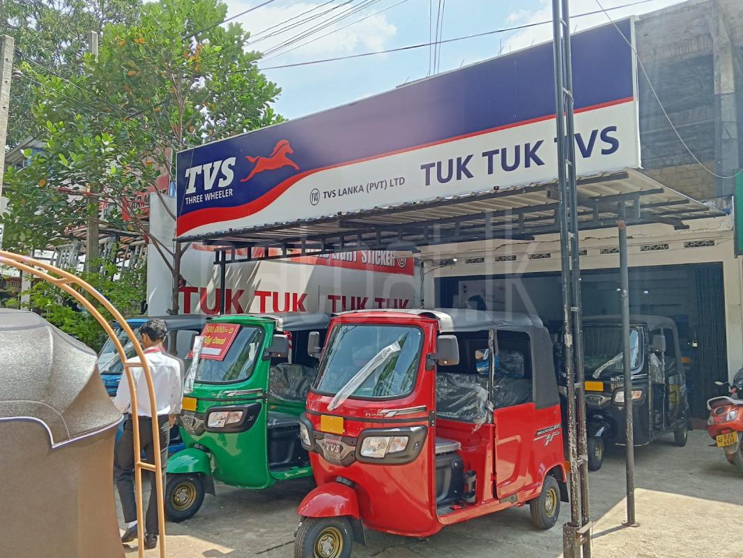 TVS Three Wheel 2025 - சான்றளிக்கப்பட்டது முச்சக்கர வண்டி sale in Sri Lanka - patpat.lk