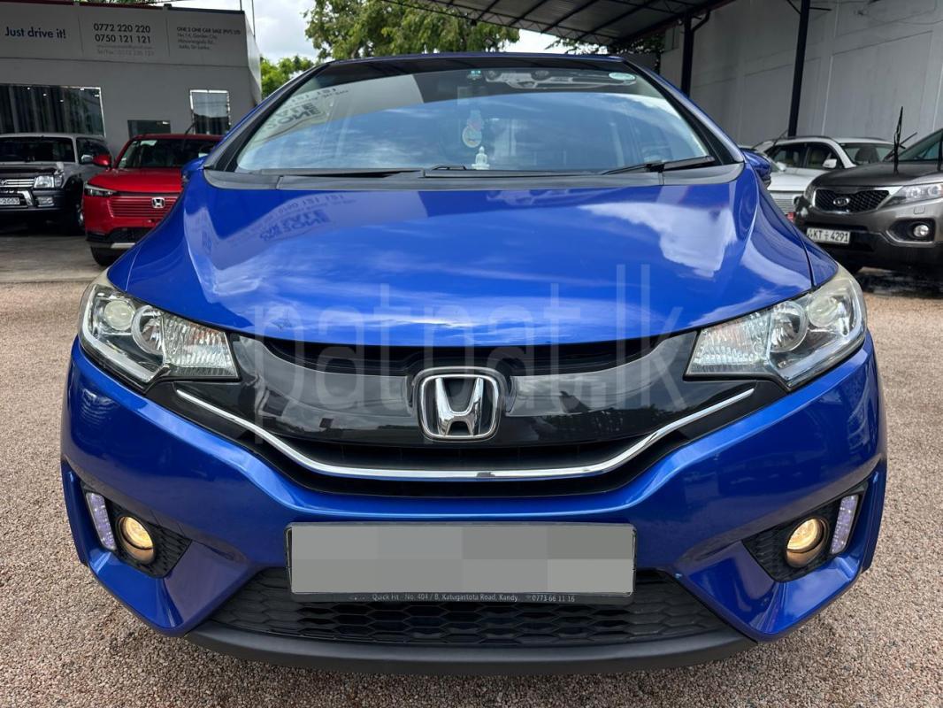 Honda Fit 2013 - பயன்படுத்தப்பட்டது கார் sale in Sri Lanka - patpat.lk