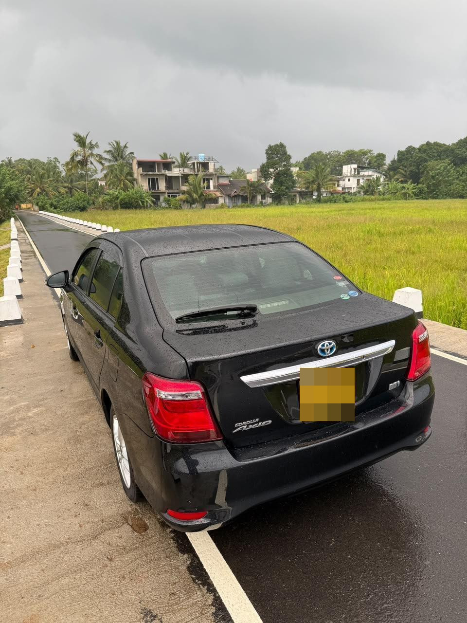 Toyota Axio 2017 - Used Car sale in Sri Lanka - patpat.lk