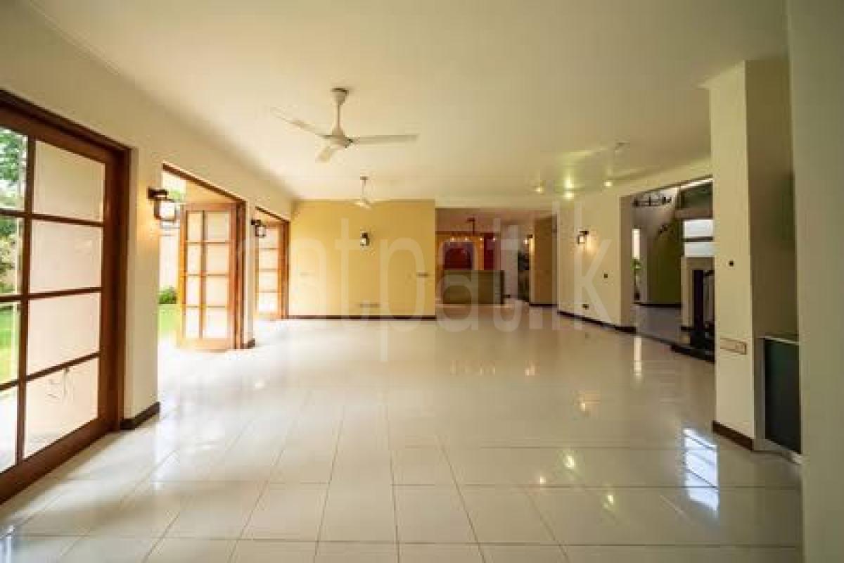 House for Sale in Boralesgamuwa